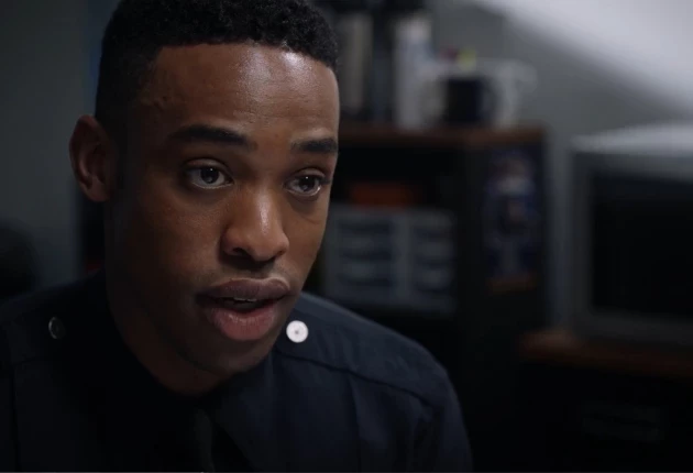 Превью из 1 сезона 13 серии сериала Новичок / Новобранец