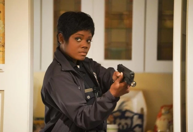 Превью из 1 сезона 15 серии сериала Новичок / Новобранец