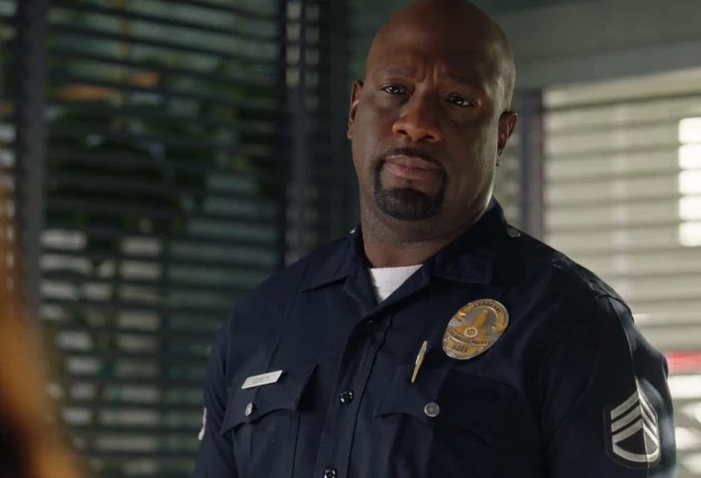 Превью из 1 сезона 17 серии сериала Новичок / Новобранец