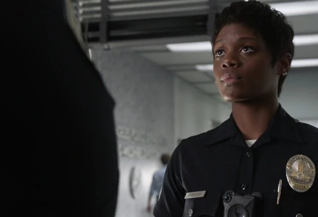 Кадр из 1 сезона сериала Новичок / Новобранец