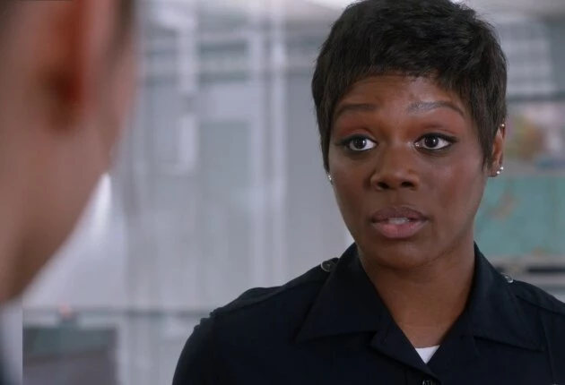 Кадр из 1 сезона сериала Новичок / Новобранец