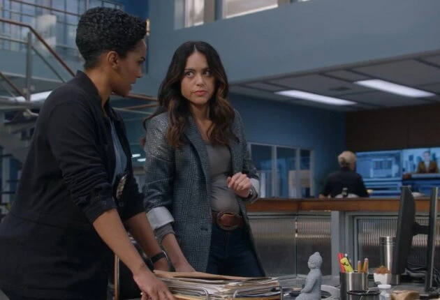 Кадр из 5 сезона сериала Новичок / Новобранец